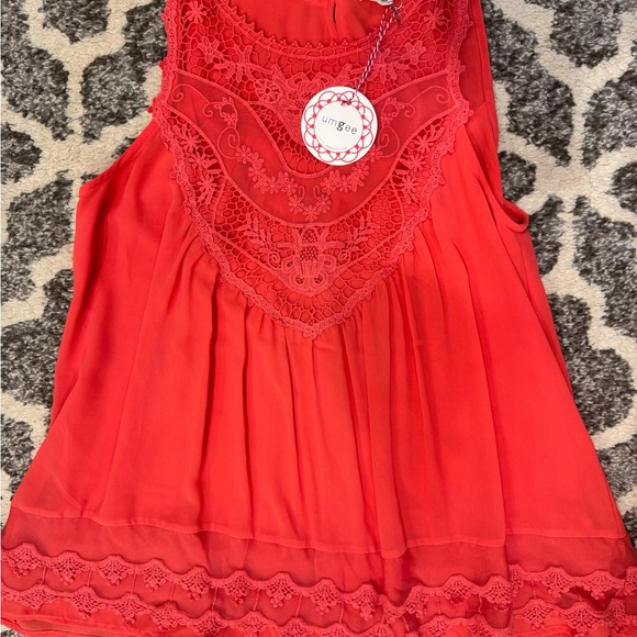 😍😍NWT- Umgee Coral Top with Crochet Detail - Picture 4 of 4